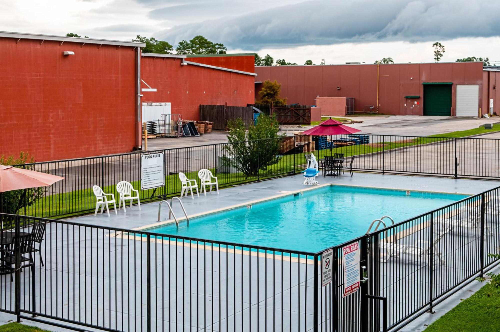 Red Roof Inn Слиделл Экстерьер фото