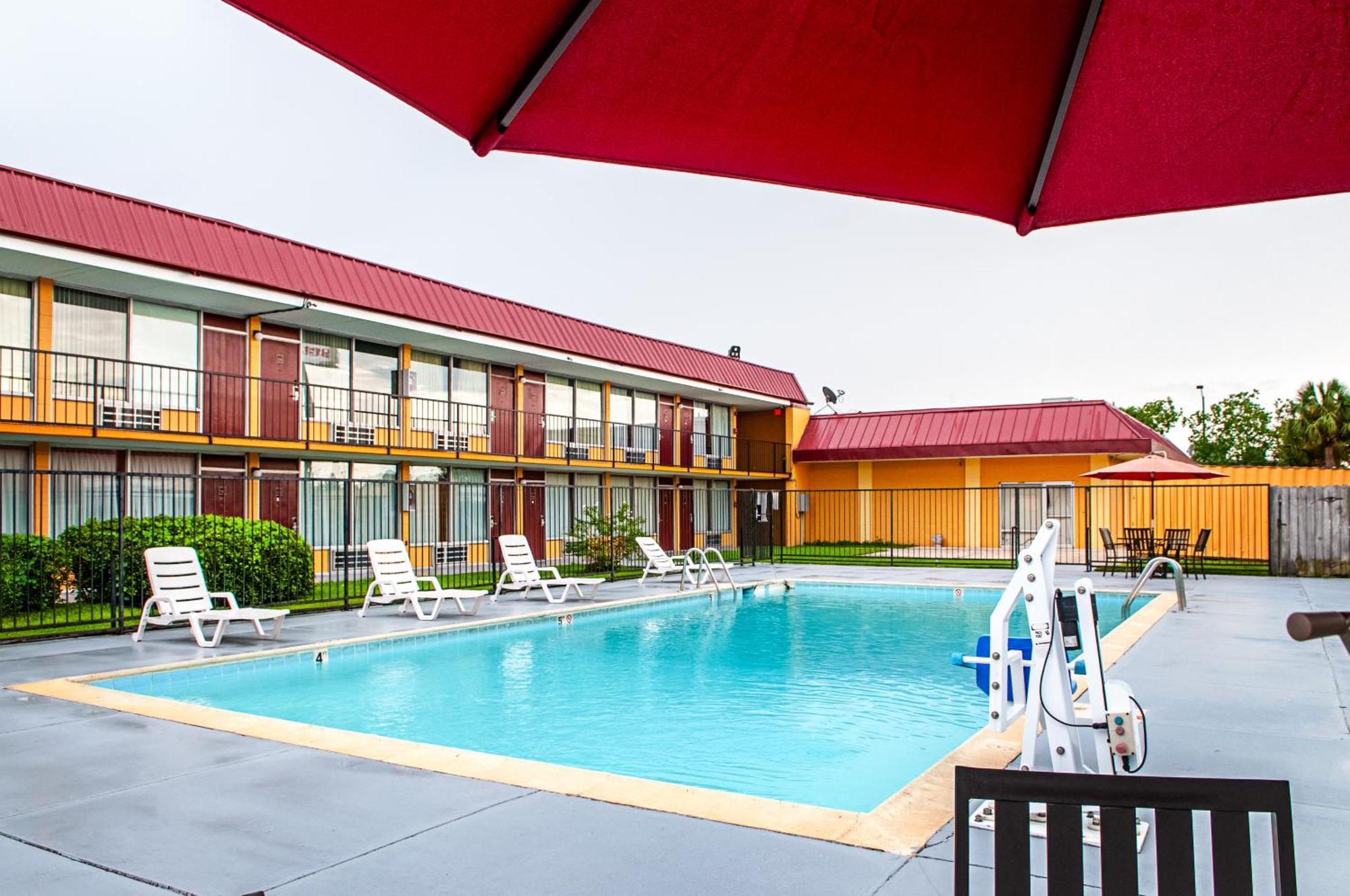 Red Roof Inn Слиделл Экстерьер фото